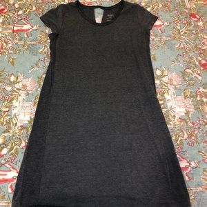 Gilligan & O’Malley – gray sleep dress